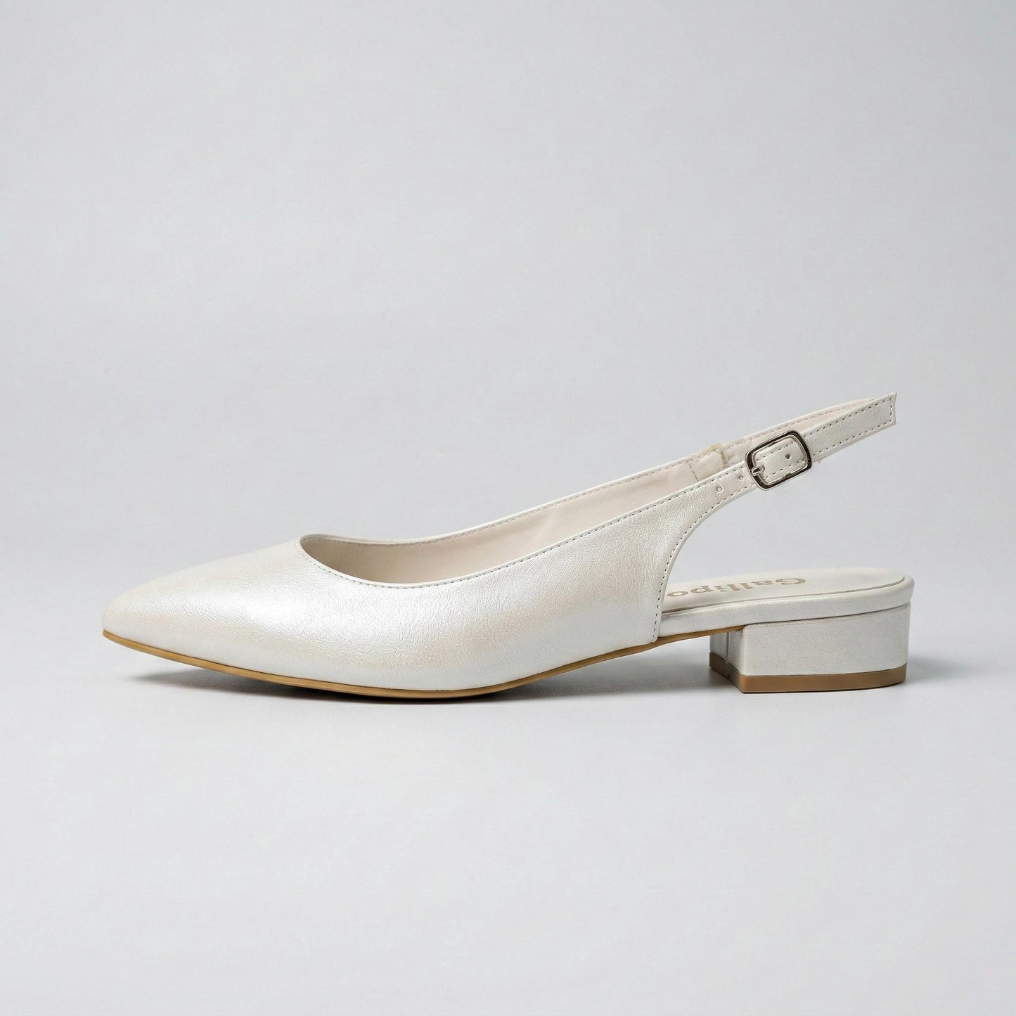 Ivory Low Heel Slingback Bridal Shoes, Pointed Toe Leather Wedding Kitten Heels